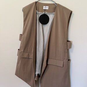 Tan Sleeveless Vest